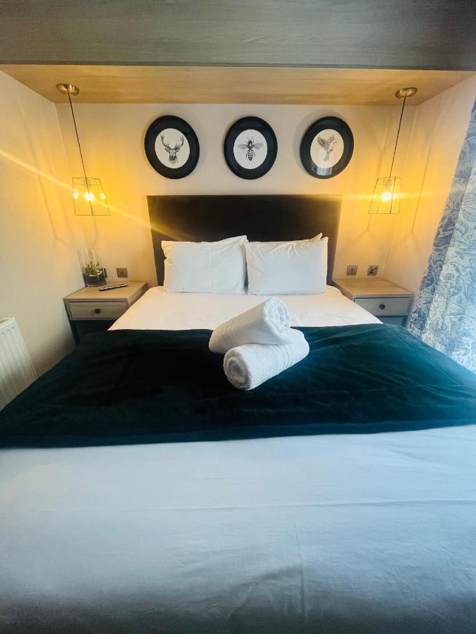 The Poplars Lodge With Hot Tub York Eksteriør billede